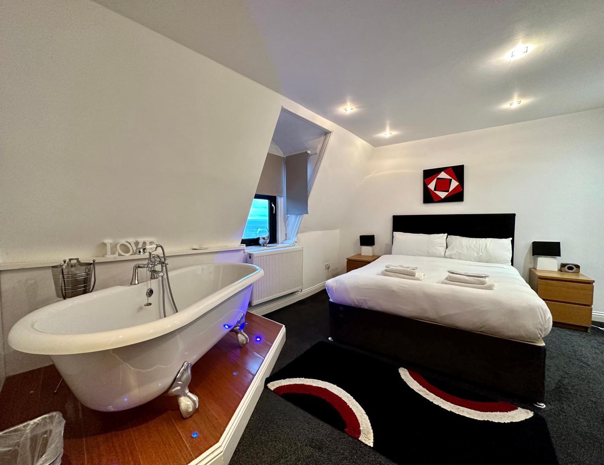 The Carlton'S Holiday Suites ブリドリントン エクステリア 写真